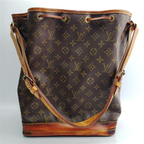 louis vuitton large bucket purse|Pre.